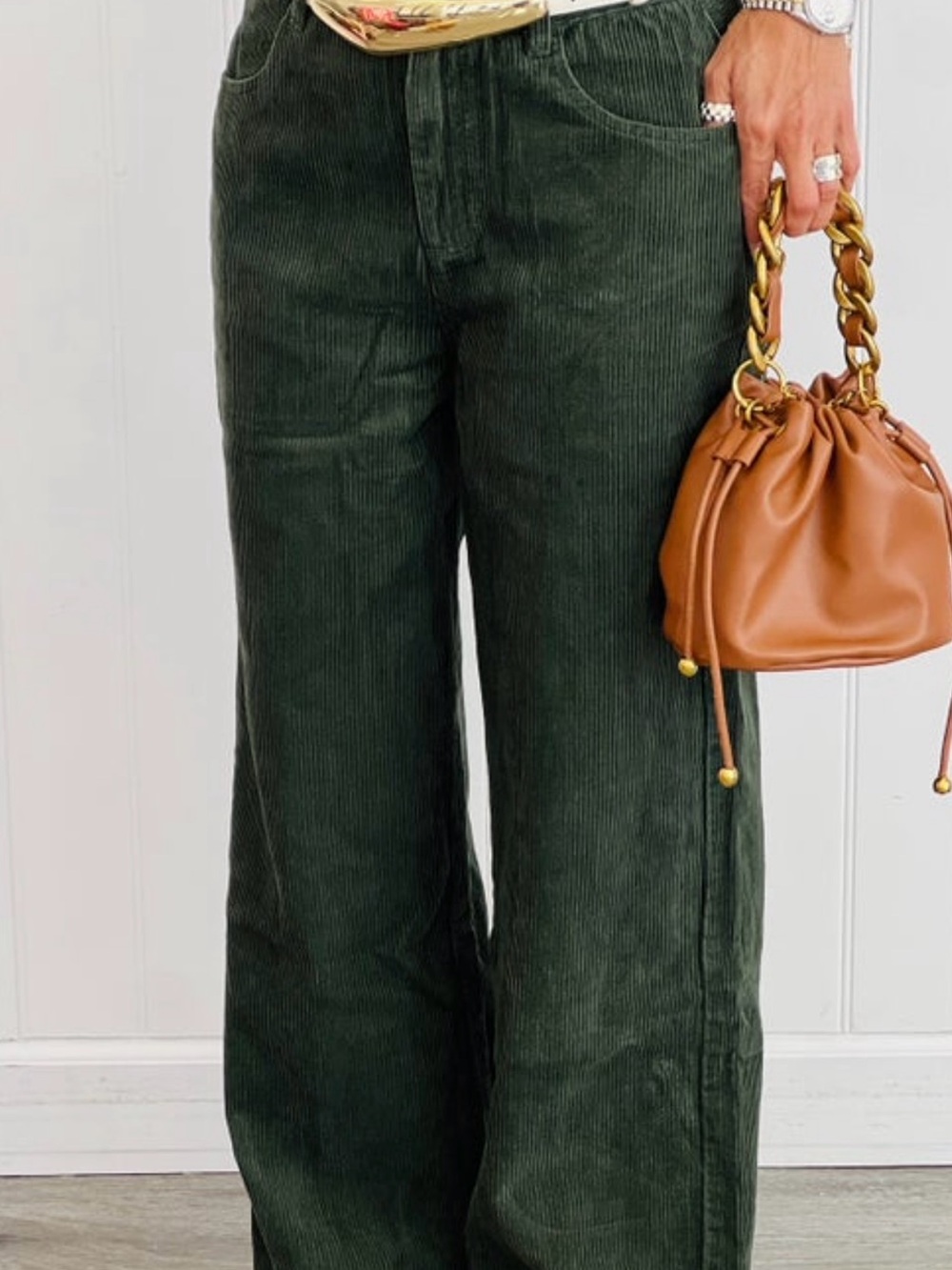 Wide-Leg Corduroy Pants in Deep Olive